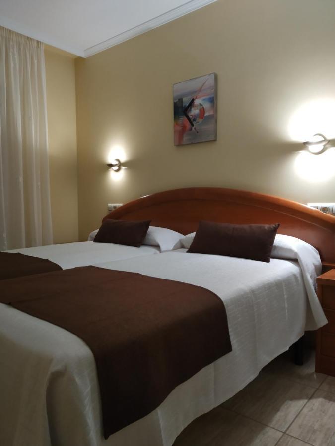 Hostal Stella Del Mare Camariñas Buitenkant foto