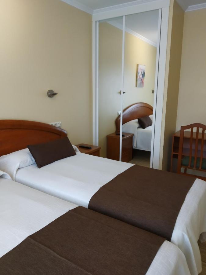 Hostal Stella Del Mare Camariñas Buitenkant foto