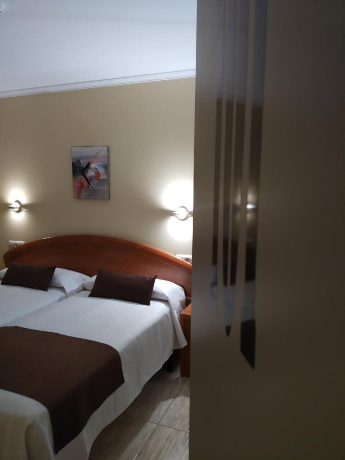 Hostal Stella Del Mare Camariñas Buitenkant foto